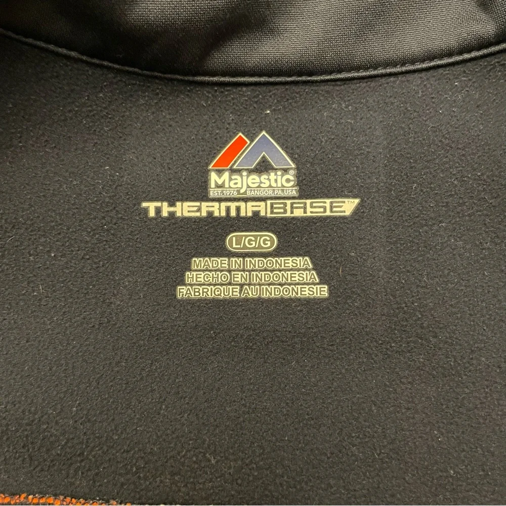 Majestic Therma Base Zip Up Chicago Bears Jacket. Size L